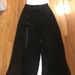 Forever 21 Black Open Pants with Shorts (M)